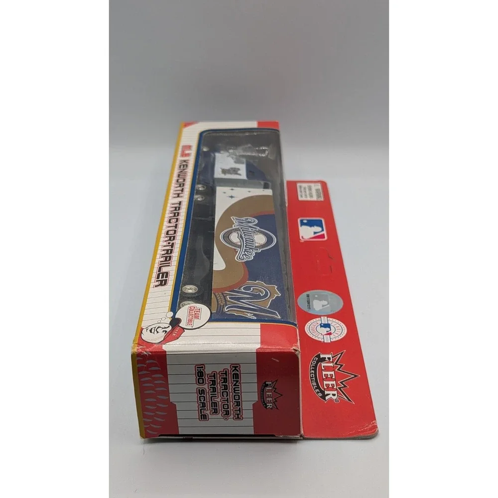2004 Milwaukee Brewers Fleer Collectibles 1:80 diecast Kenworth tractor-trailer